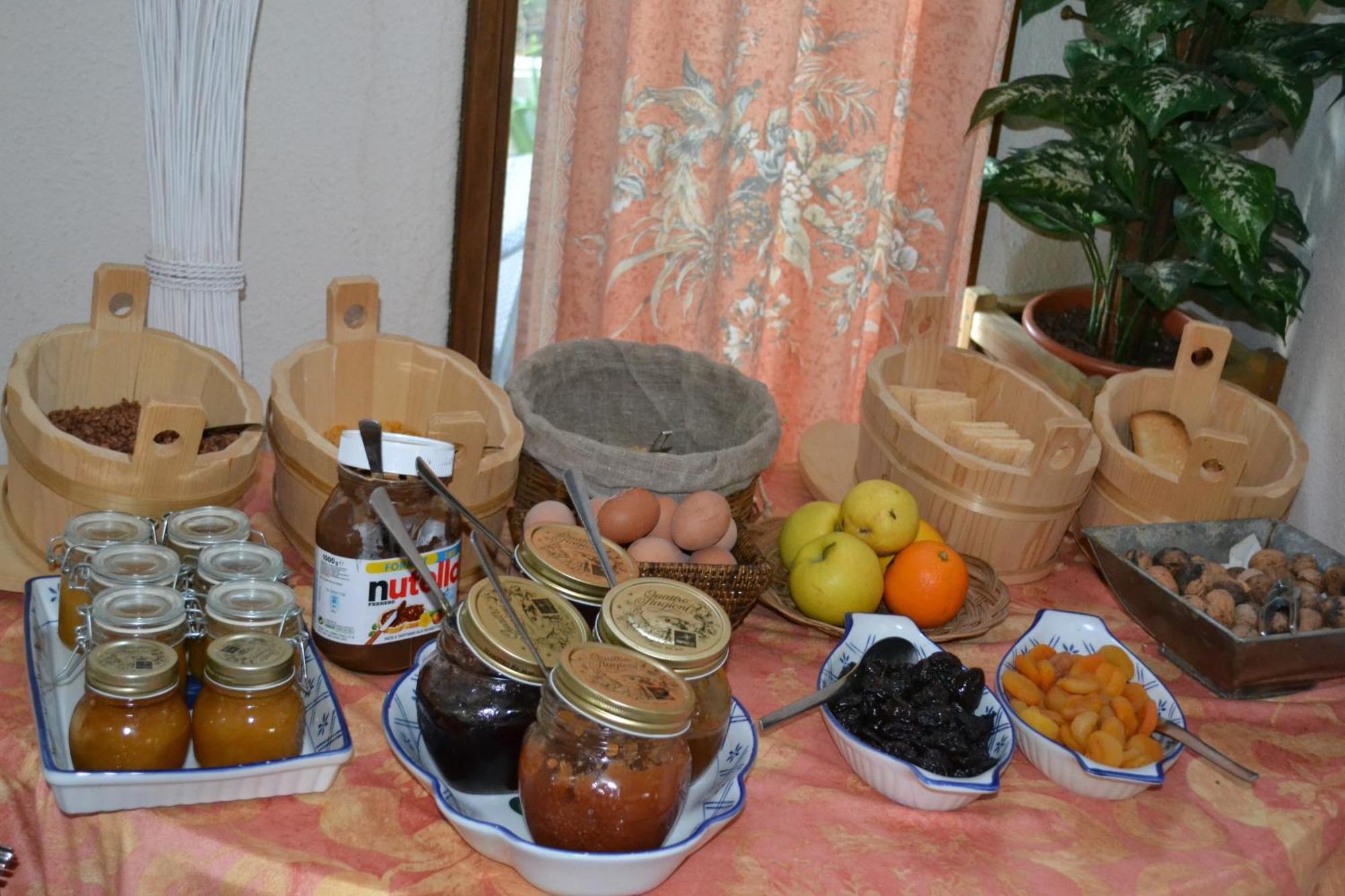 Logis Hotel Le Vieil Amandier Trigance Zewnętrze zdjęcie